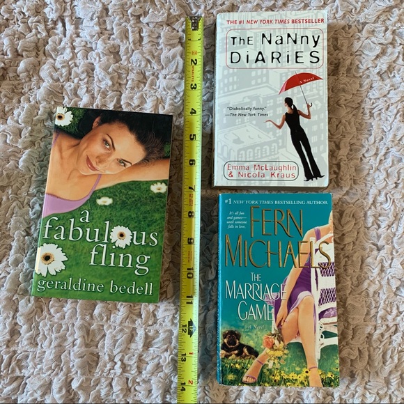 Lot of 3 Books - Picture 8 of 8